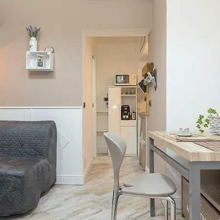 Apartman Tre Finestre Sul Caruggio *
